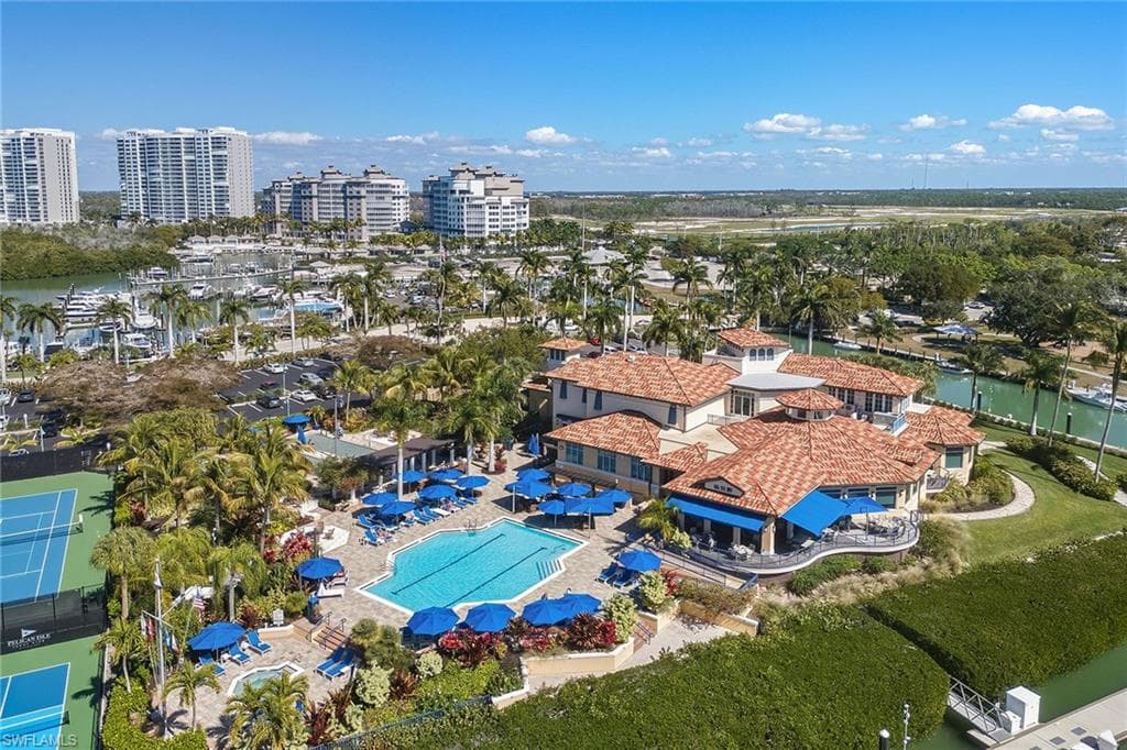 13665 Vanderbilt DR 404-32