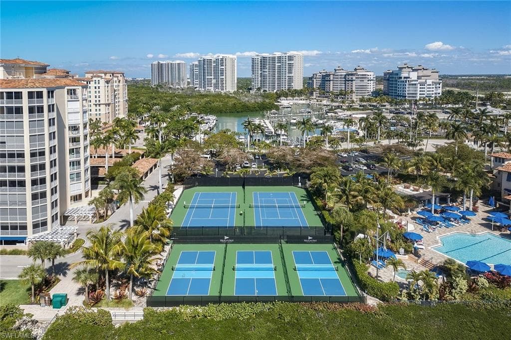 13665 Vanderbilt DR 404-33