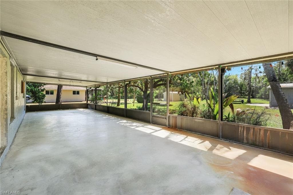 5290 Cypress LN-28