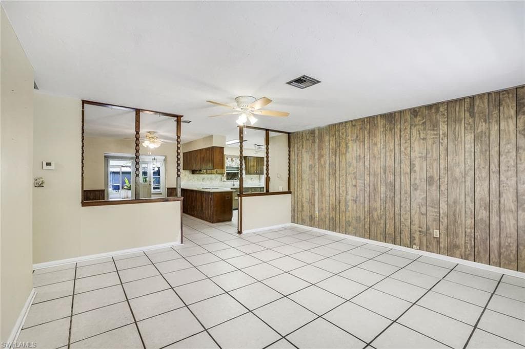 5290 Cypress LN-8