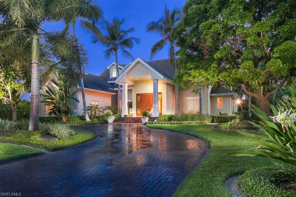 2750 Treasure LN-1