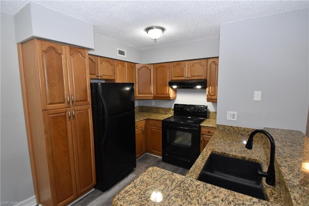 13545 Eagle Ridge DR 818-6