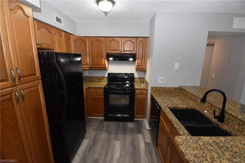 13545 Eagle Ridge DR 818-7