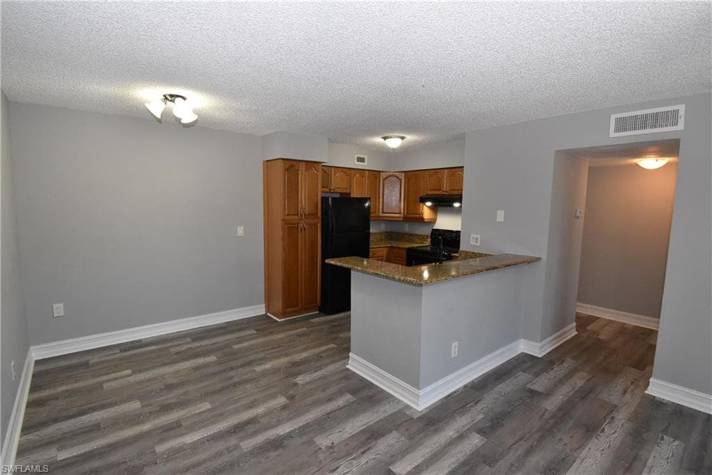 13545 Eagle Ridge DR 818-4