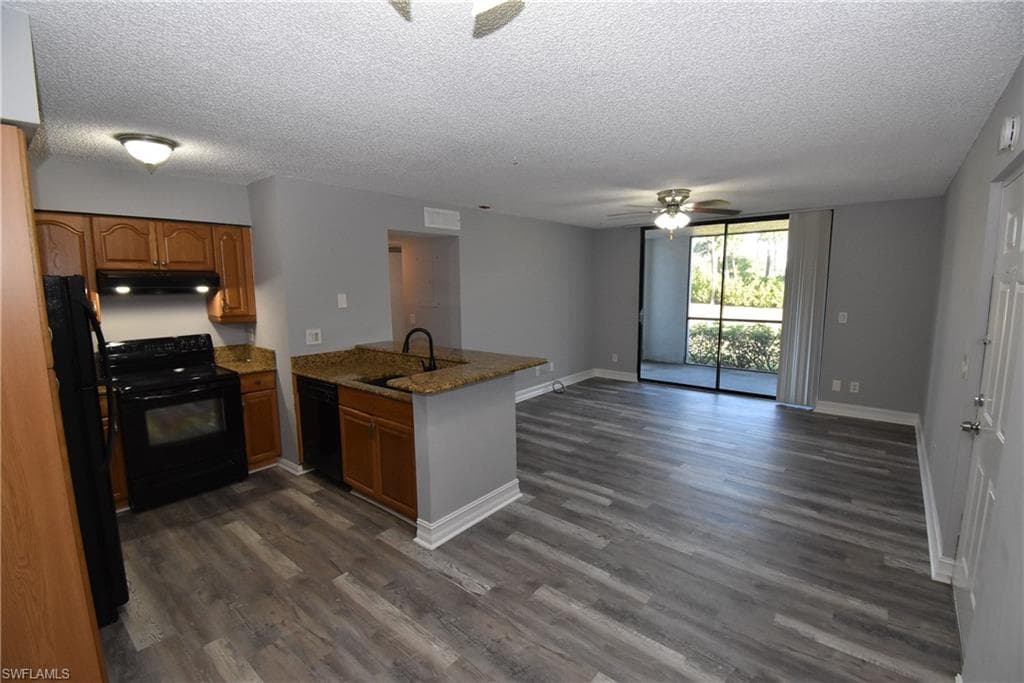 13545 Eagle Ridge DR 818-8