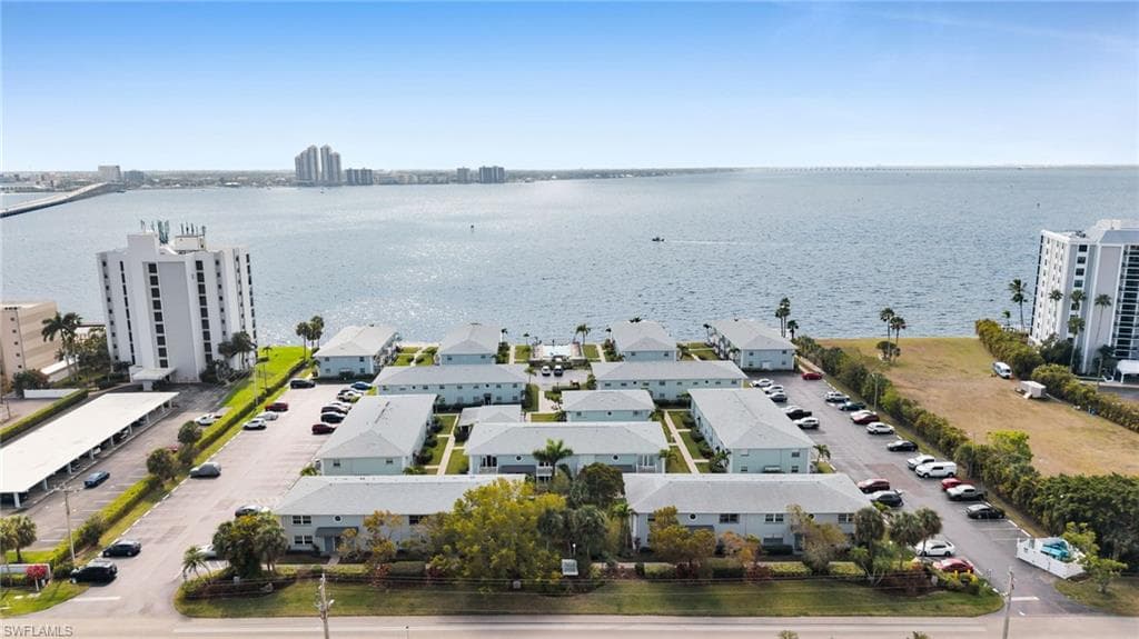 3344 N Key DR 4-3