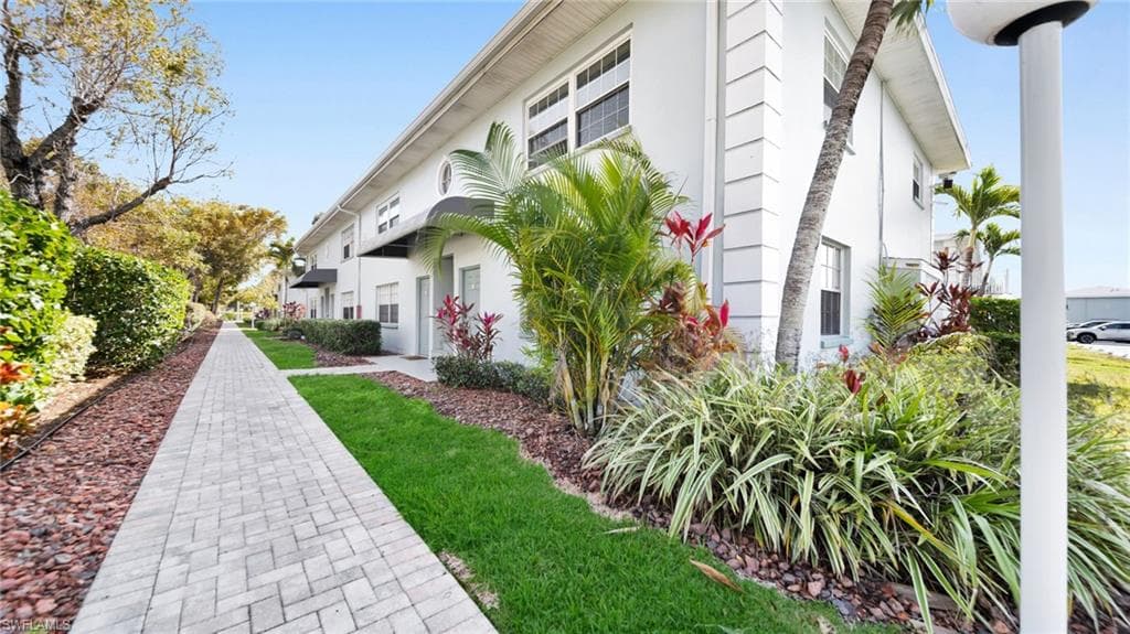 3344 N Key DR 4-27