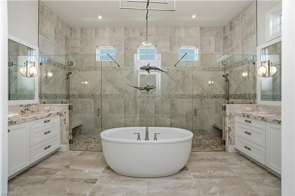 55 Fairview BLVD-23