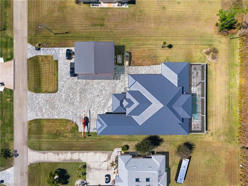 3701 Downwind LN-3