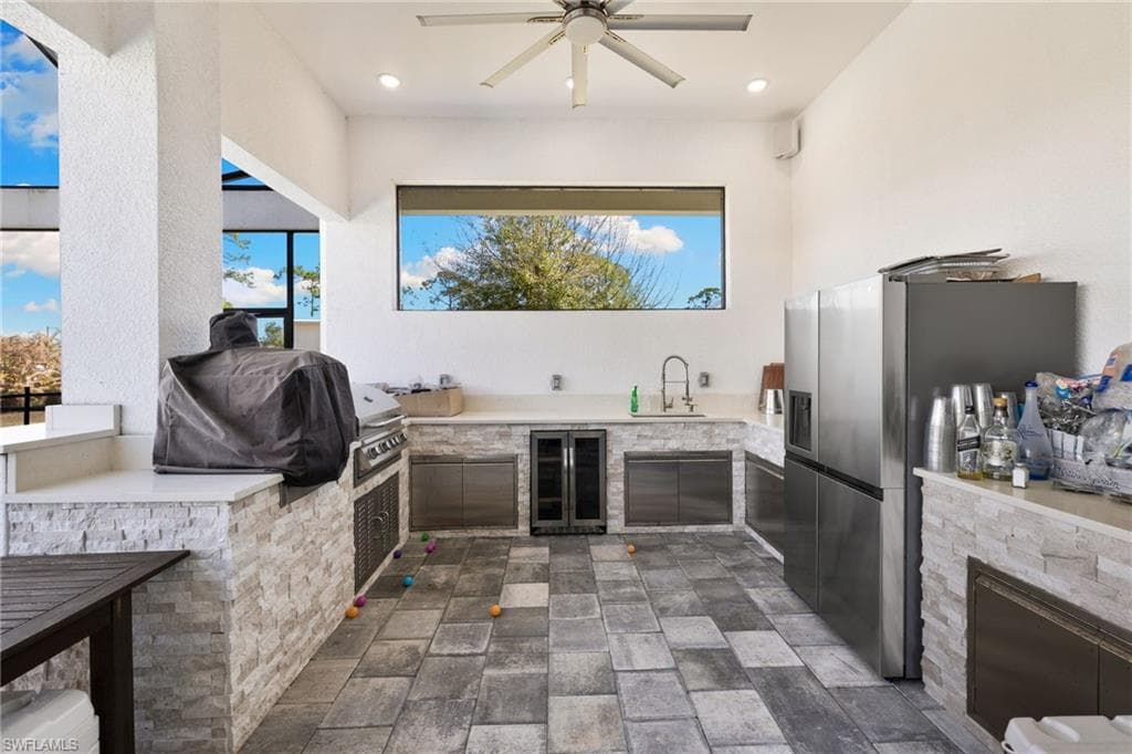 3701 Downwind LN-48