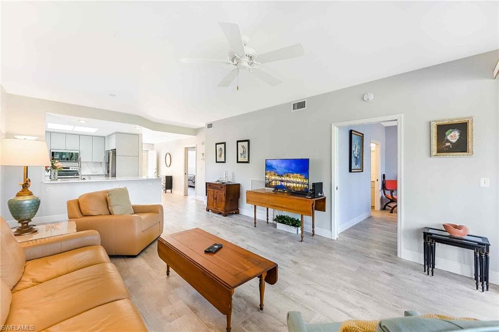 651 Wiggins Lake DR 102-3