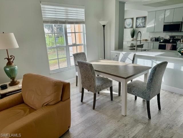 651 Wiggins Lake DR 102-5
