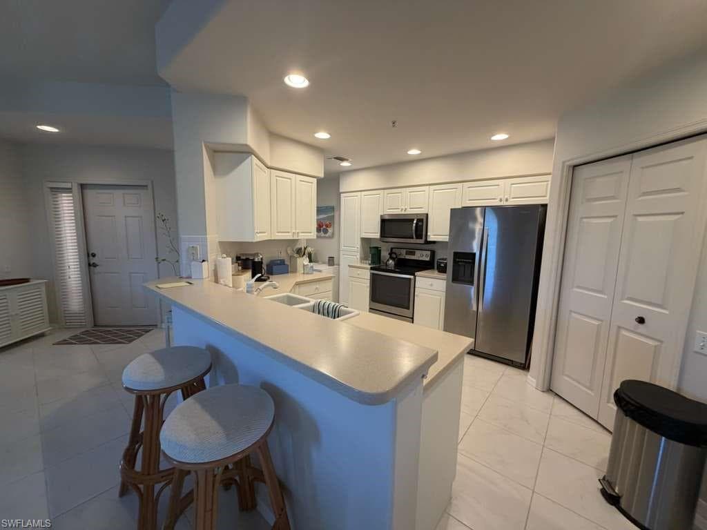 17020 Willowcrest WAY 210-2
