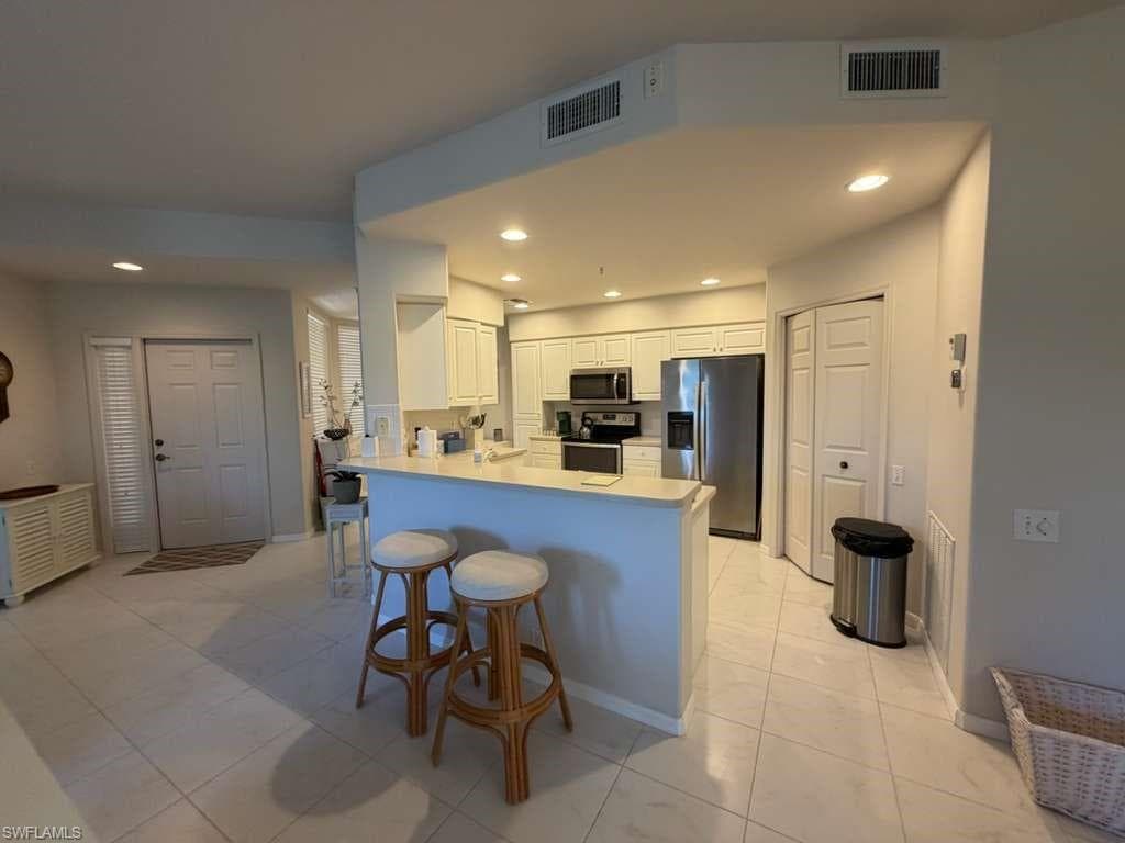 17020 Willowcrest WAY 210-3