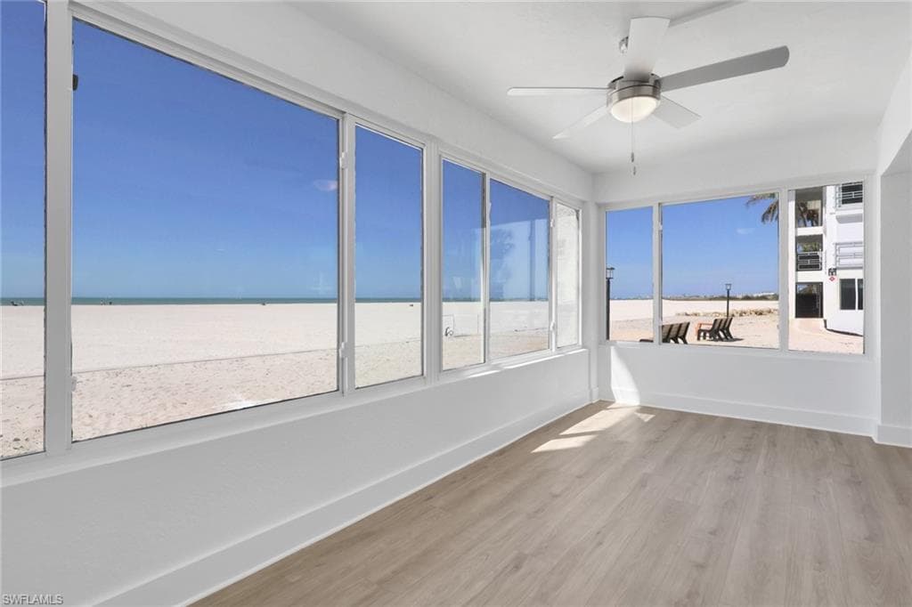 6500 Estero BLVD D123-6