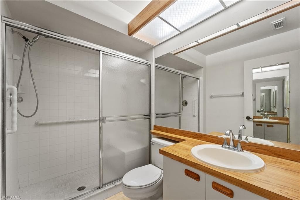 8340 Charter Club CIR 9-18