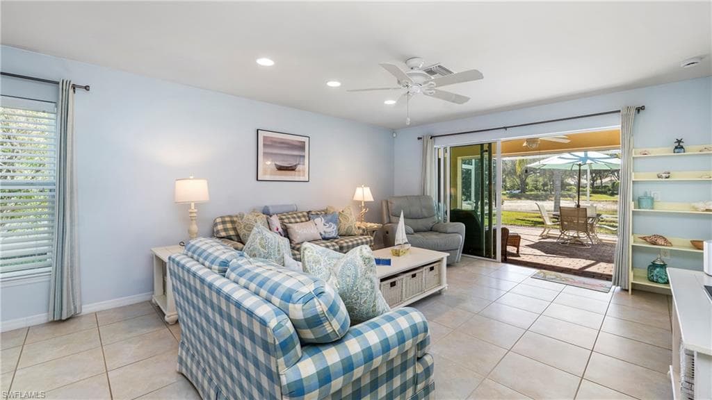 15127 Reef LN-5
