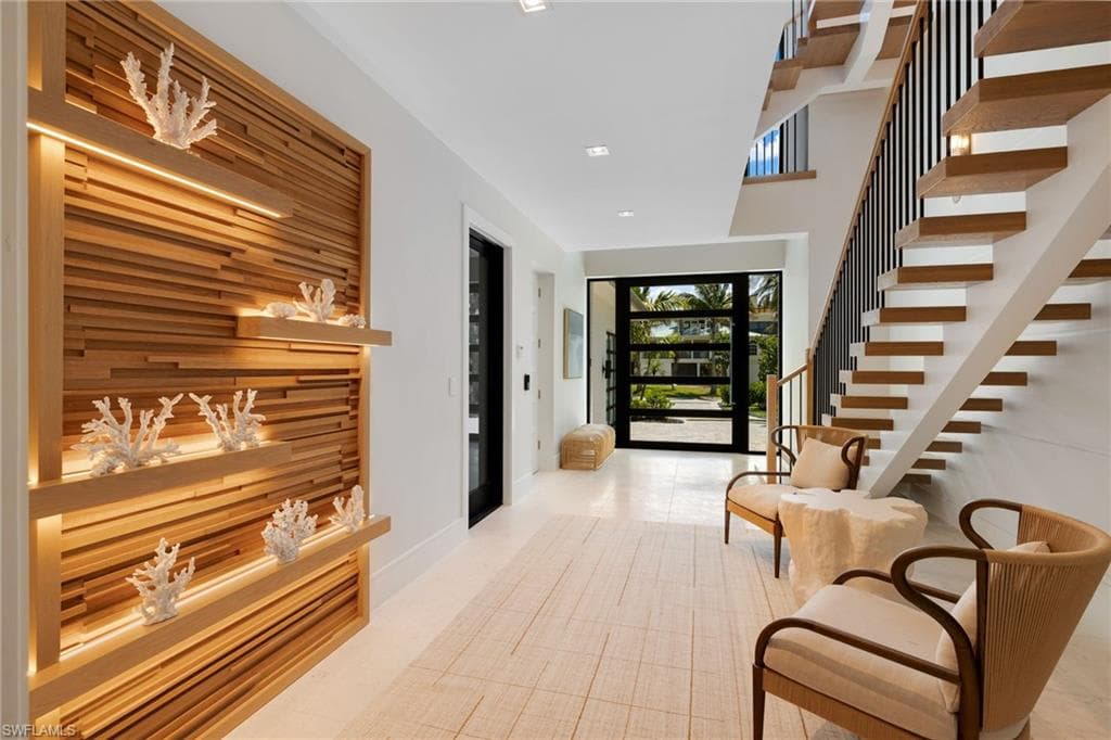 6100 Court ST-41