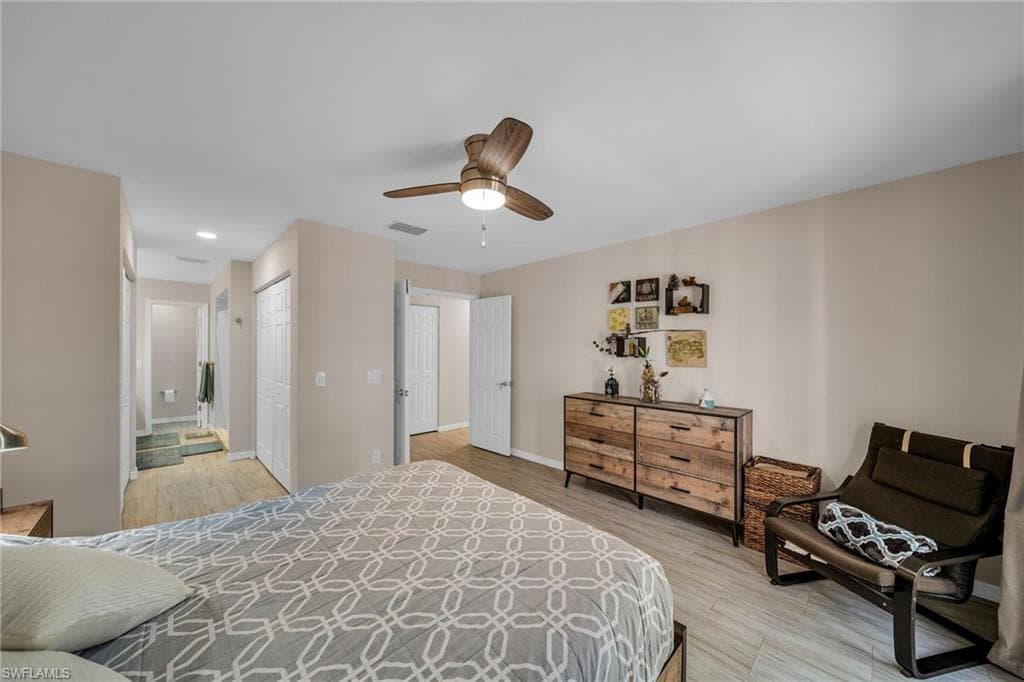 15069 Cloverdale DR-11