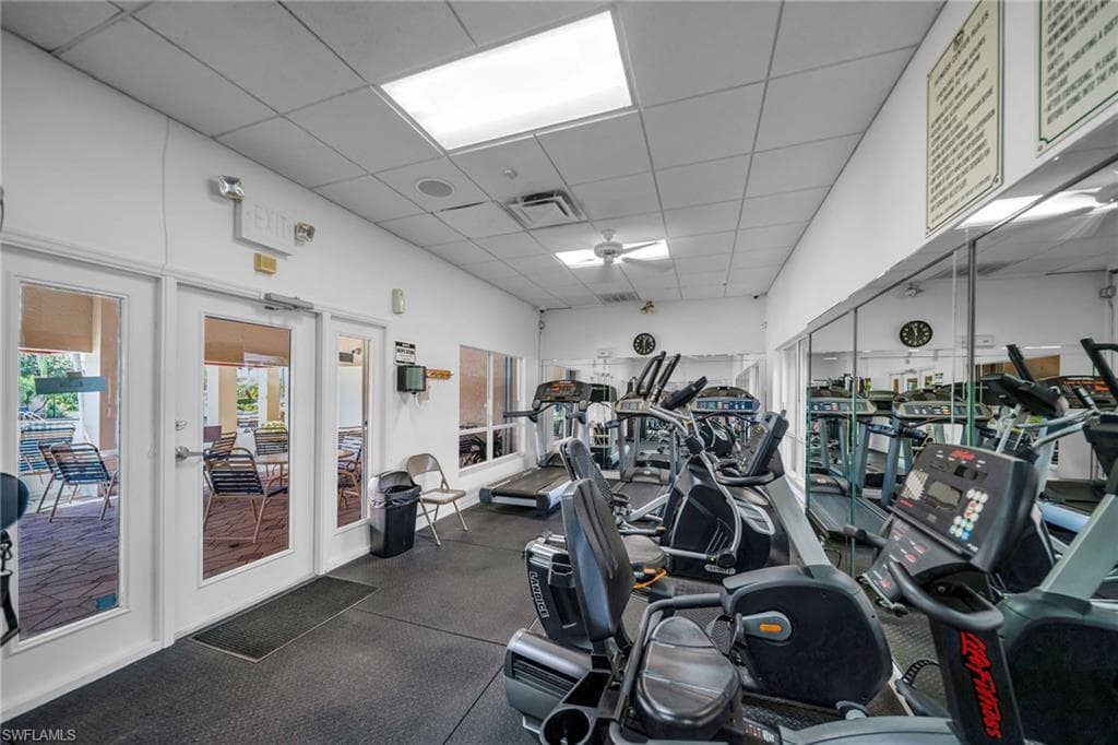 15069 Cloverdale DR-40