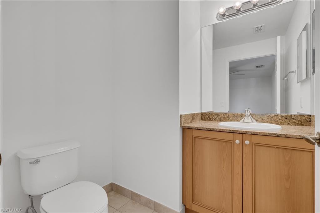 20261 Estero Gardens CIR 108-22