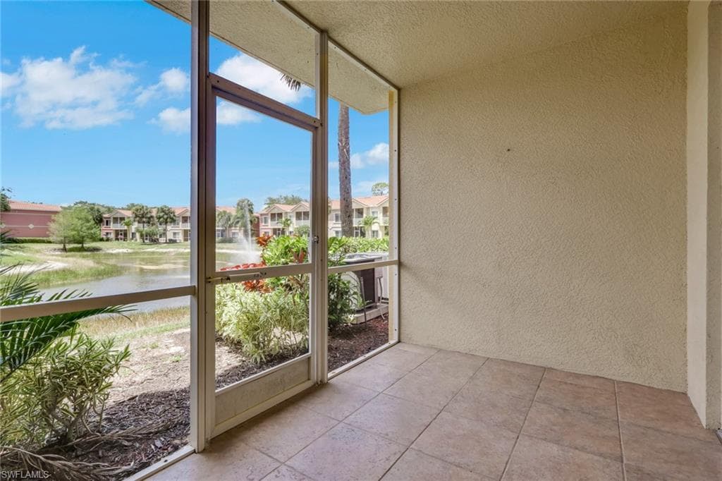 20261 Estero Gardens CIR 108-25
