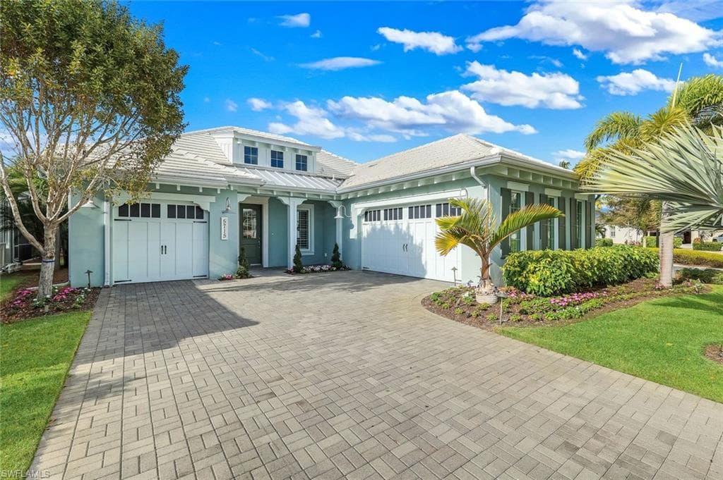 5715 Clarendon DR-17