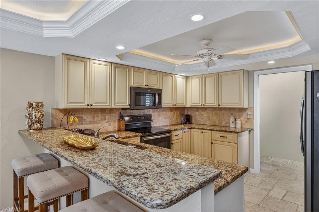 1400 Blue Point AVE 202-6
