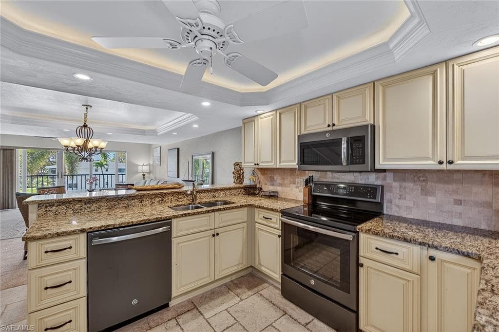 1400 Blue Point AVE 202-7