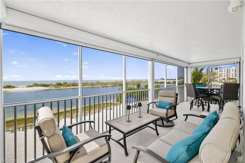 7000 Estero BLVD 100-2