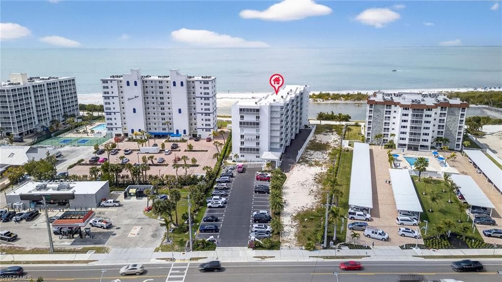 7000 Estero BLVD 100-11