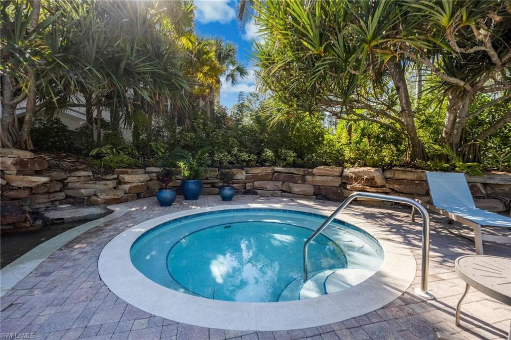 2870 Castillo CT 103-32