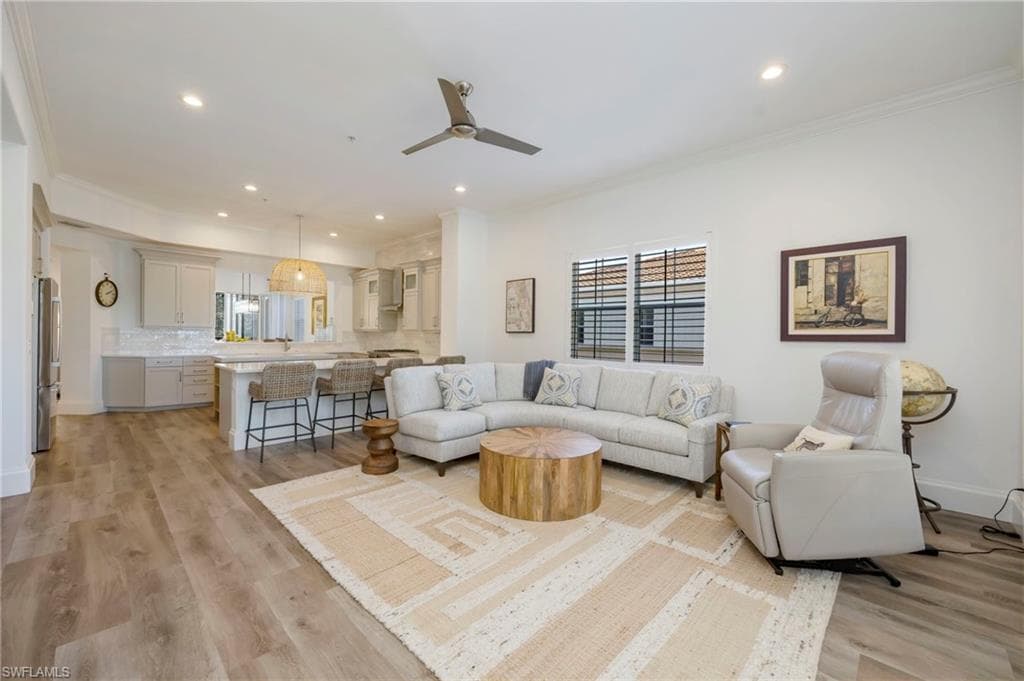 2870 Castillo CT 103-9