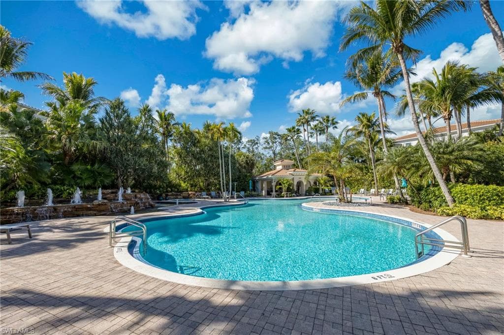 2870 Castillo CT 103-30