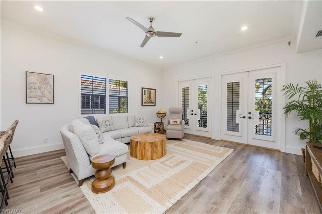 2870 Castillo CT 103-10