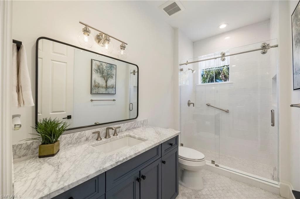 2870 Castillo CT 103-18