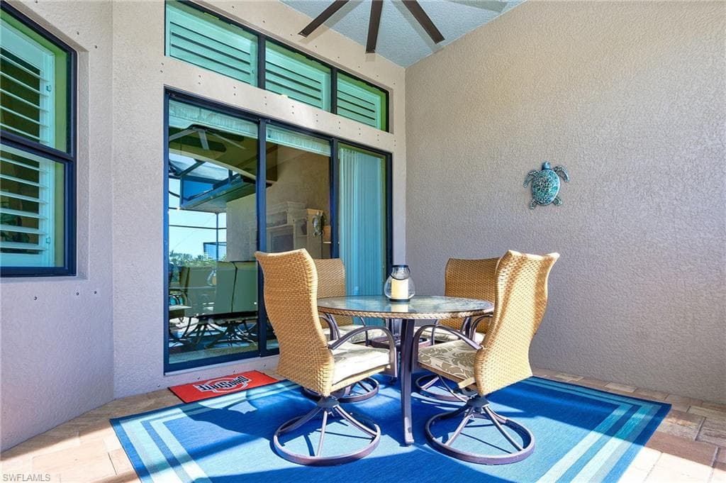 10505 Valencia Lakes DR-31