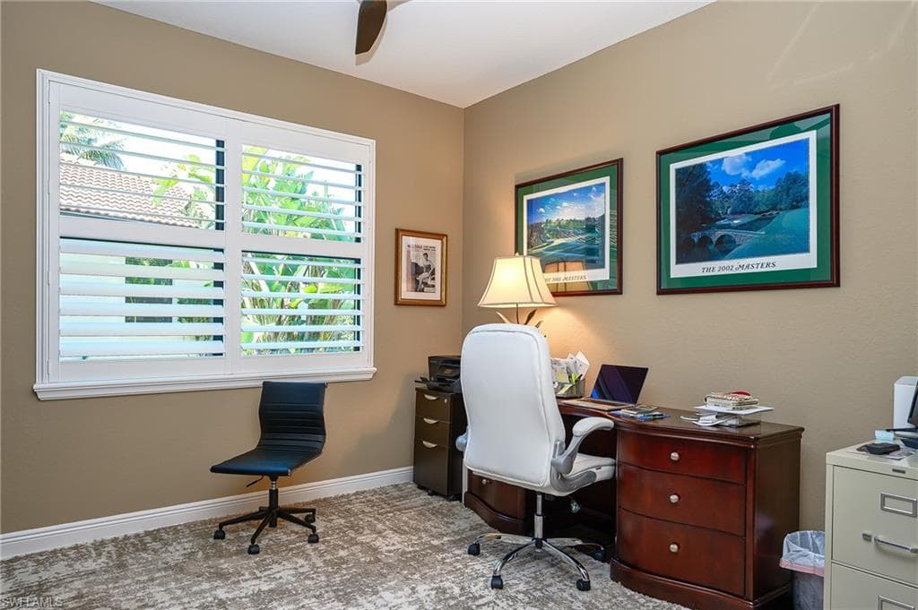 10505 Valencia Lakes DR-25