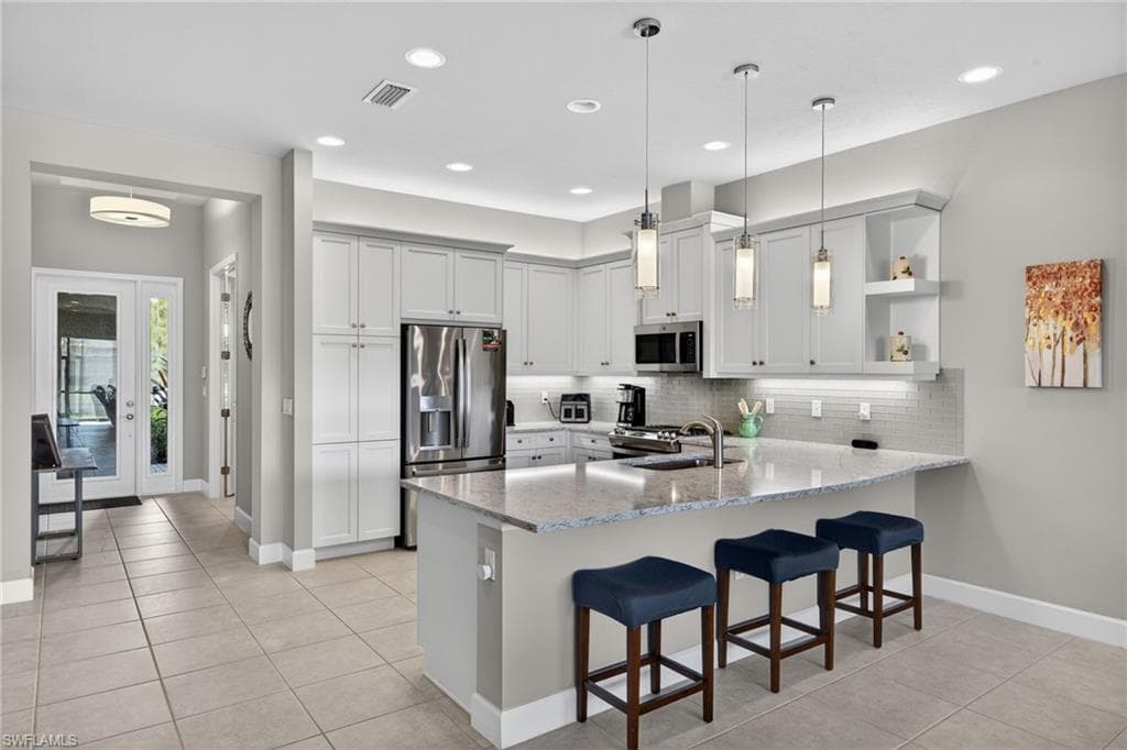 28532 Lobos CIR-6