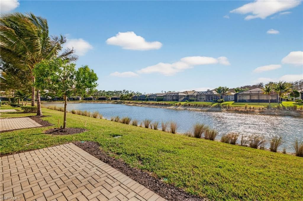 28532 Lobos CIR-25