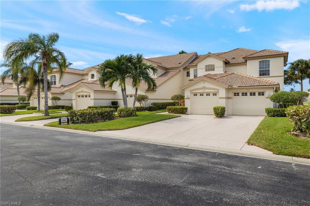 9201 Bayberry BEND 103-1