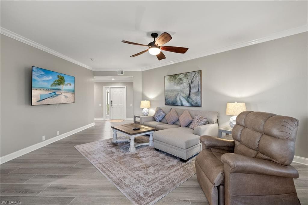 9201 Bayberry BEND 103-5