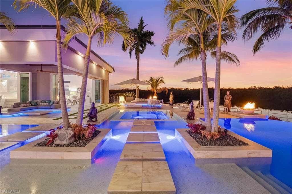 103 Montrose DR-3