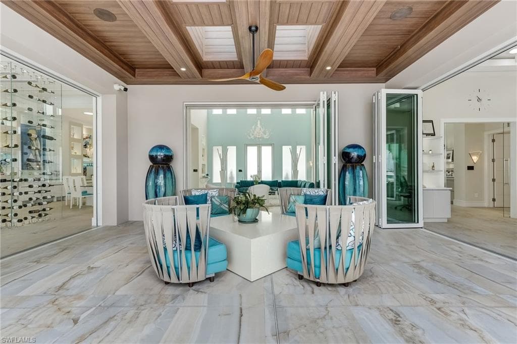 103 Montrose DR-34
