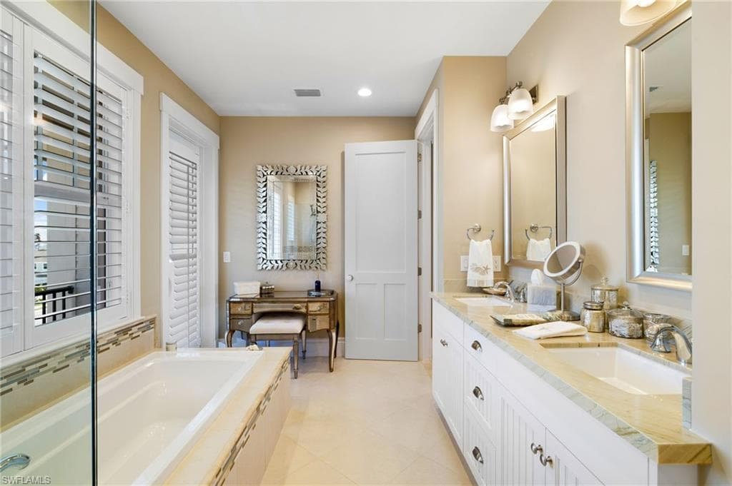 7974 Estero BLVD-43