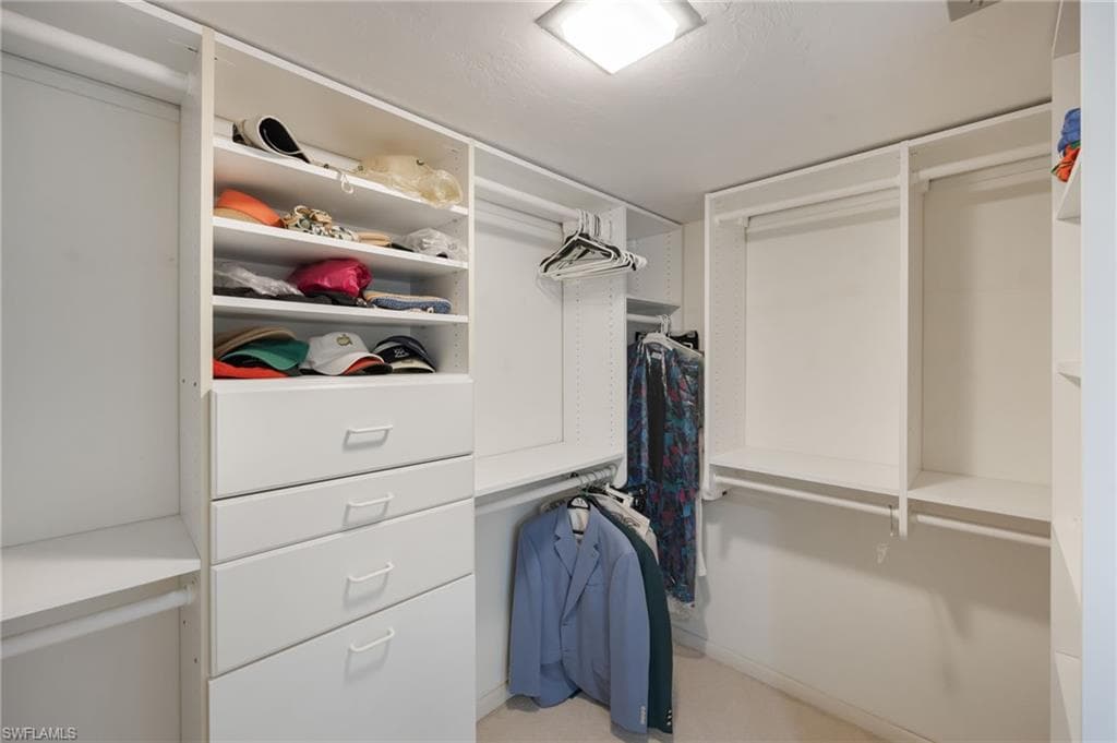 517 Lake Louise CIR 201-17