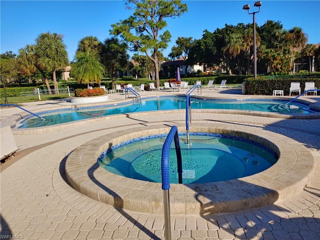 517 Lake Louise CIR 201-26