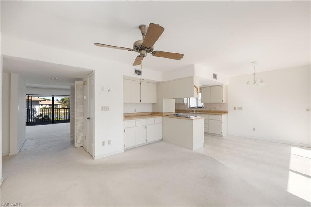 517 Lake Louise CIR 201-9