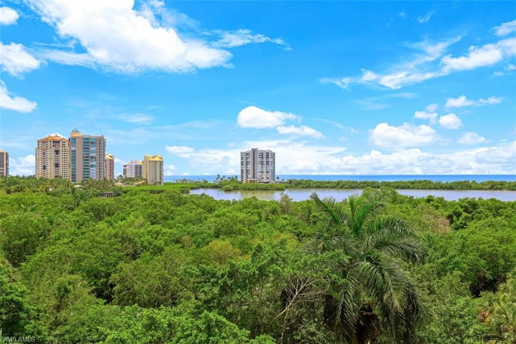 5501 Heron Point DR 501-18