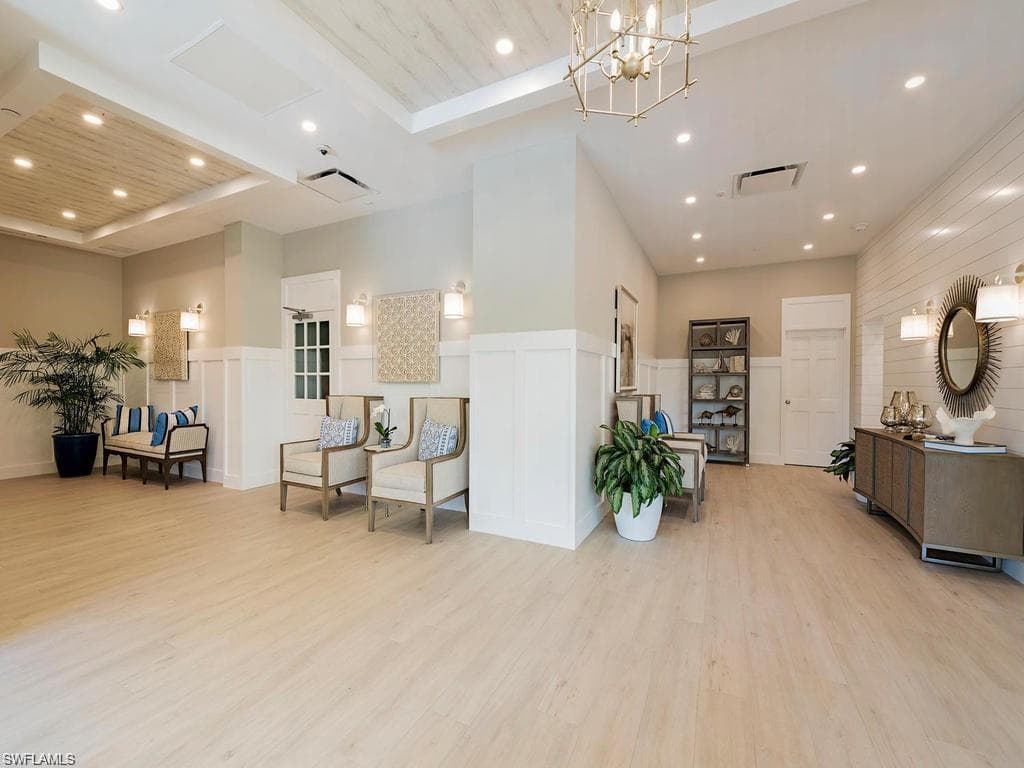 5501 Heron Pt DR 201-23